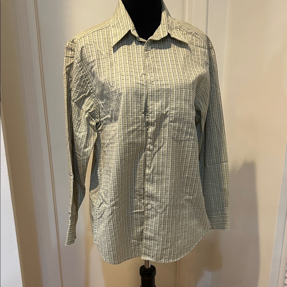 Geoffrey Beene Men's Light Green Checkered Shirt